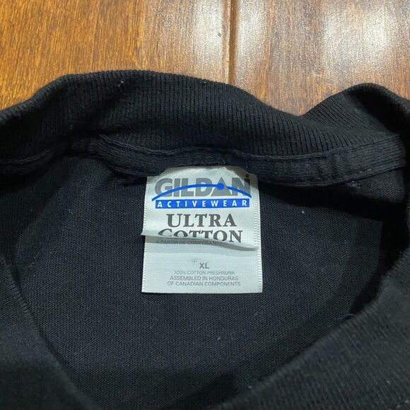 Gildan Vintage Y2K New York City Skyline Black Red Embroidered Tee Men's XL - Picture 5 of 7